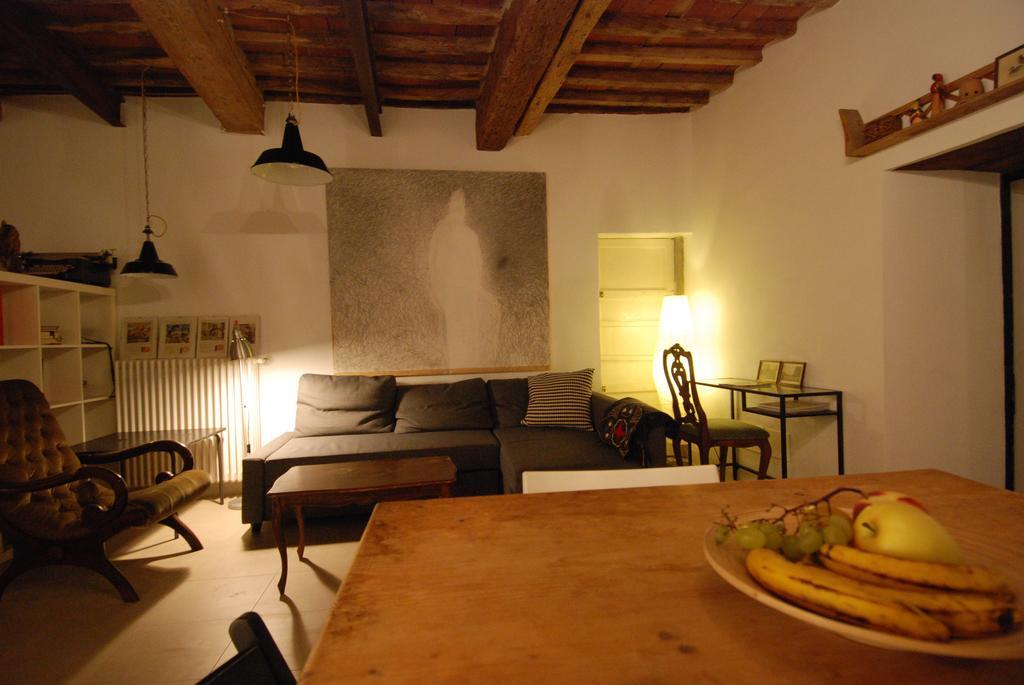 S. Agostino Fronte Mura Lucca Exterior photo